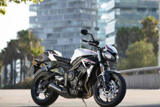 2020 Triumph Street Triple S unveiled: KTM 790 Duke rival key changes listed!