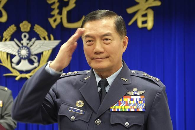 taiwan, taiwan helicopter crash, taiwan military helicopter crash, taiwan military officer, General Shen Yi-ming