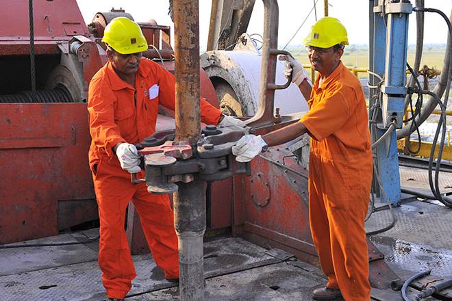 Oil prices remain subdued in the absence of a recovery in oil demand and the coronavirus-related demand destruction.