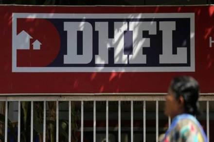 Under Option I, suitors were invited to submit EoIs for the entire business of DHFL.