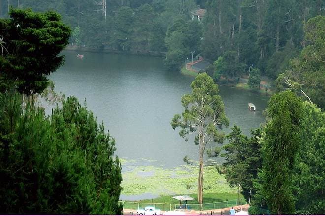 The master plan for the lake spread over 60 acres included 15 silt drops that filtered silt from water that was entering the lake. (Source: KodaikanalInformation Facebook page)