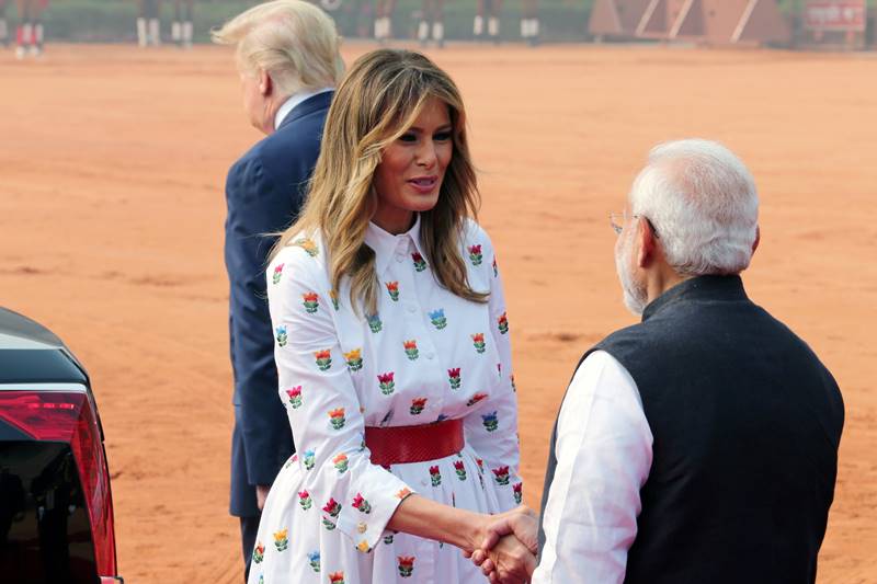 melania trump in india images, melania trump dress, melania trump fashion, melania trump dress images, melania trump india visit, delhi school, taj mahal, sabarmati ashram, motera stadium, namaste trump