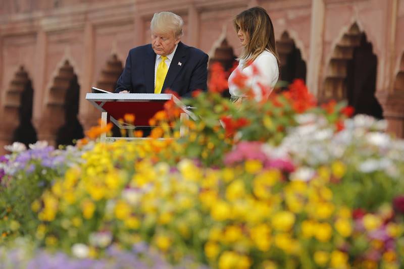 trump india visit, donald trump india visit, donald trump india visit 2020, trump india visit 2020, PM Modi welcomes US President, Melania, Modi, Sabarmati ashram, Motera stadium, Taj Mahal, ITC Delhi