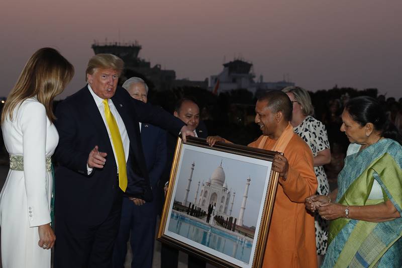 trump india visit, donald trump india visit, donald trump india visit 2020, trump india visit 2020, PM Modi welcomes US President, Melania, Modi, Sabarmati ashram, Motera stadium, Taj Mahal, ITC Delhi
