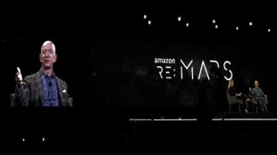 amazon hq2, jeff bezos, elon musk, amazon headquarter, amazon loan