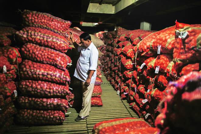 small warehouses, agri-warehouses, cold storages, geo-tagging of cold storages, Essential Commodities Act, SLCM group, FCI, agriculture sector