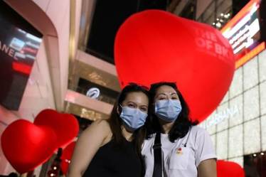 valentines day, valentines day 2020, valentine day, valentines, i love you, hong kong, valentines day celebrations, valentines day hong kong, coronavirus, coronavirus hong kong
