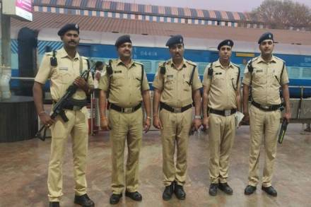New initiative by Indian Railways! Body-worn cameras to prevent chain snatching, eve-teasing and other crimes