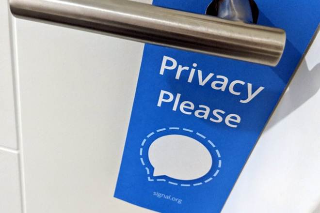 WhatsApp co-founder Brian Acton helps Signal App to take on WhatsApp