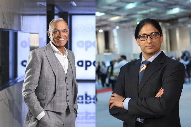 Satish Sharma, president, Asia Pacific, Middle East & Africa, Apollo Tyres and Prasad Rai, vice-president, applications, Oracle