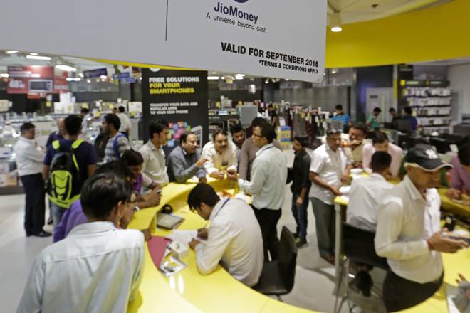 RIL’s chemical product portfolio is well diversified with feedstock flexibility placing it on the lower end of the global cost curve. RIL’s chemical product portfolio is well diversified with feedstock flexibility placing it on the lower end of the global cost curve.