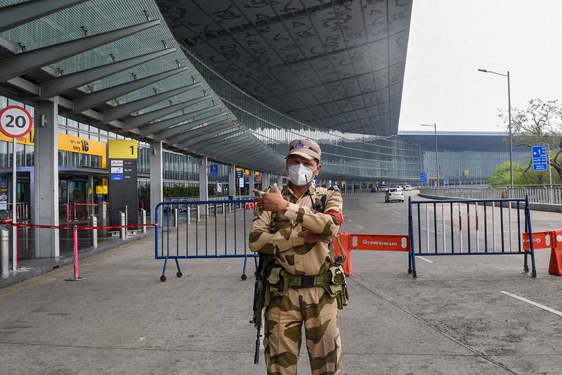 coronavirus, coronavirus pandemic, coronavirus india, 21 day lockdown, india lockdown, coronavirus lockdown, nationwide lockdown, social distancing, social distance, mumbai, new delhi, kolkata, chennai, hyderabad