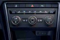  2-zone Climatronic air conditioning system 