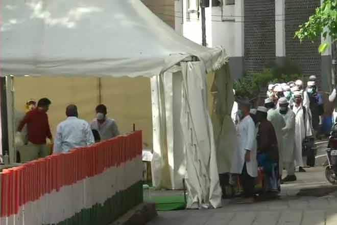 Coronavirus hotpsot: 1,548 evacuated from Markaz Nizamuddin; police files FIR against cleric
