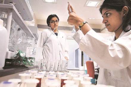 Analyst Corner: Pharmaceuticals sector – FDA delays remain a key uncertainty after logistics Analyst Corner: Pharmaceuticals sector – FDA delays remain a key uncertainty after logistics