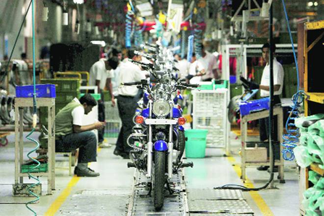 Bajaj Auto suspends production at Chakan plant amid COVID-19 outbreak -  Bike News | The Financial Express