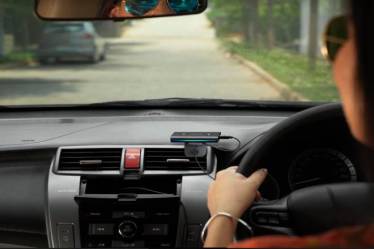 Echo Auto, Echo Auto feature, Echo Auto prie, Amazon Echo Auto, Alexa, Alexa app, Apple Music, JioSaavn, Amazon Prime