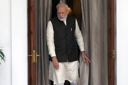 disinvestment, modi govt, pm modi, economy, indian economy, economic growth, india, privatisation, psu