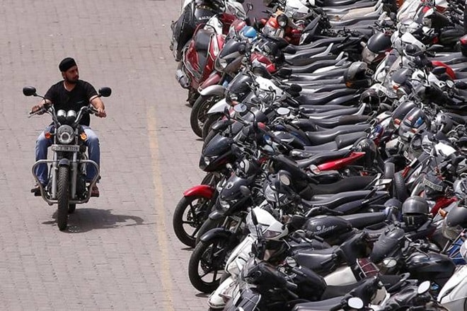 FADA Approaches Supreme Court Seeking Extension Of Sale, Registration Of BS-IV Vehicles Till May-End