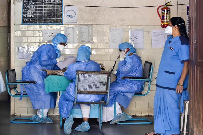 Coronavirus: 73% of infected are male, 63% of dead over 60 years old, Govt analysis shows