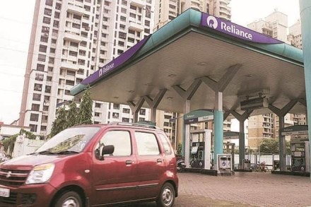 However, RIL has flexibility to prioritise its investments in FY21, and could thereby reduce cash outlay by ~25-30% y-o-y.