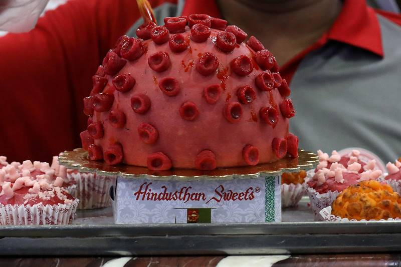 coronavirus, coronavirus kolkata, coronavirus india, kolkata sweet shop, corona sweet, coronavirus sweet, sandesh, sweetmeat, Hindustan sweets