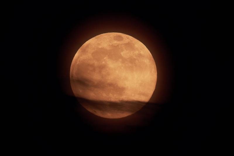 pink super moon, super moon images, super moon place, super moon in India, pink super moon images, super moon photos