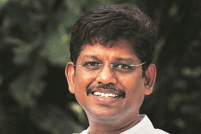 Helyxon: Combating the Covid-19 pandemic, digitally