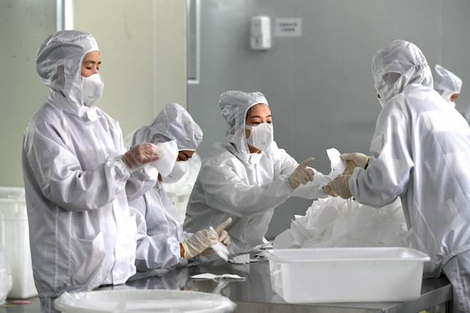 china, coronavirus outbreak, shoddy face masks, beijing, prptective gear, PPE, Chinese masks, defective masks, latest news on coronavirus outbreak