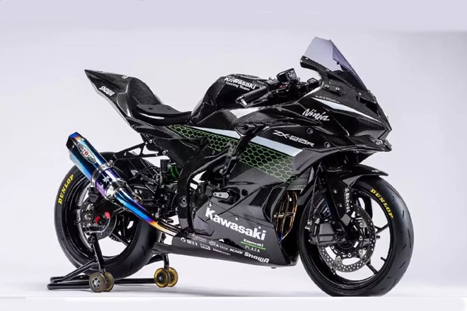 ダンロップ　スポーツマックス　Q-LITE R25 Ninja CBR250 Amazon.co.jp: DUNLOP(ダンロップ)バイクタイヤ SPORTMAX Q-LITE リア