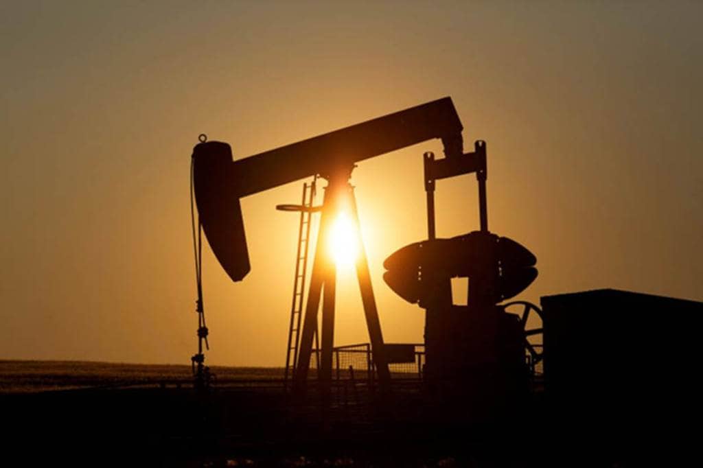 Falling crude: State-run OMCs may report Q4 inventory loss of Rs 33,000 crore