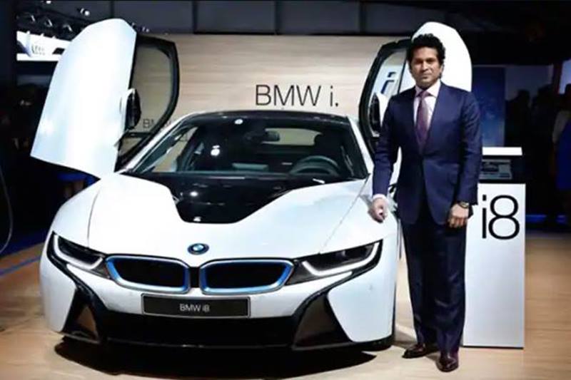 A prized possession in Sachin Tendulkar’s car collection, BMW i8. The i8 is the flagship sports car from the German automaker and produces 357 hp of power and 520 Nm of torque form a 1.5-litre petrol engine assisted by an electric motor. The price tag on the BMW i8 is Rs 2.54 crore.