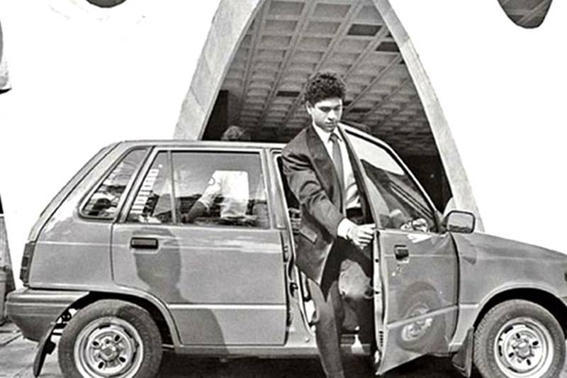Sachin Tendulkar’s car collection began with what most of us had for our first car as well, a Maruti 800. And he still owns it, perhaps because of an emotional connection as Mr. Tendulkar has a series of seriously fast cars in his garage.