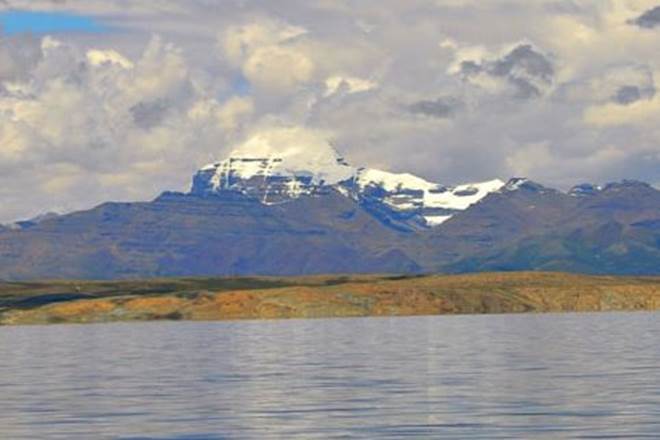 Kailash Mansarovar yatris can now avoid the difficult 90 km trek and move upto China border in vehicles.