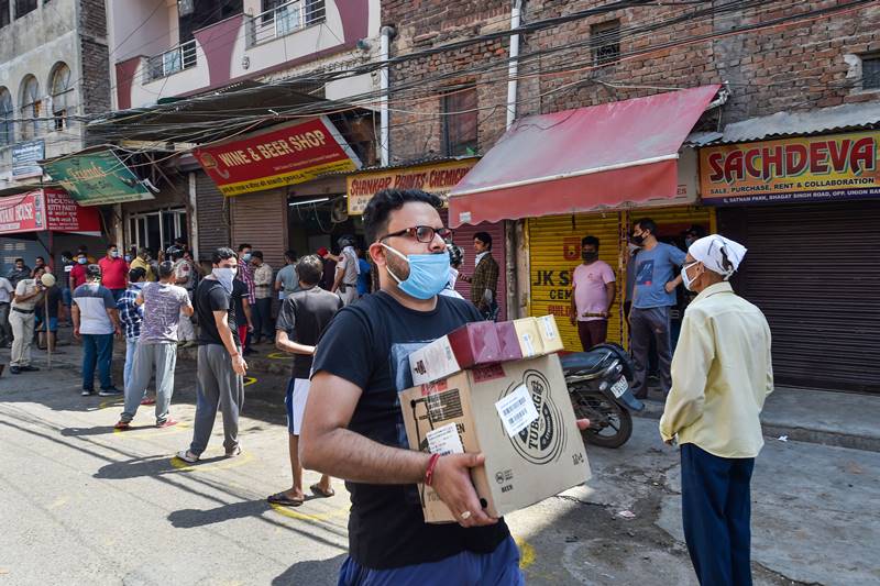 liquor shops open in delhi, liquor shops in delhi, liquor shop open in lockdown, delhi liquor shop, delhi liquor shop open date, delhi liquor news, delhi liquor shop open list, delhi liquor shop open, delhi liquor shop list, delhi liquor shop