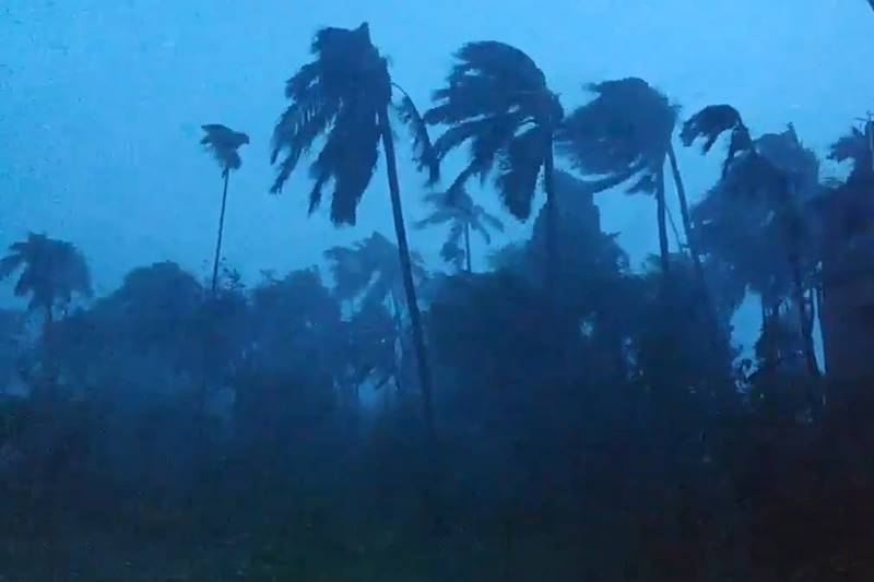 Amphan Cyclone images, india Cyclone photos