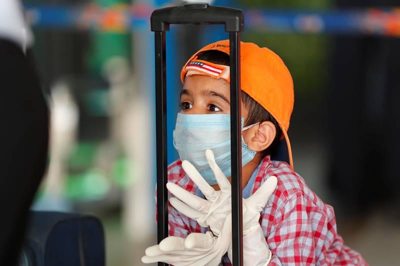 flights resume, flights india, domestic flights india coronavirus, domestic flight news, domestic flights, domestic flights news india, domestic flights mumbai airport, domestic flights from mumbai