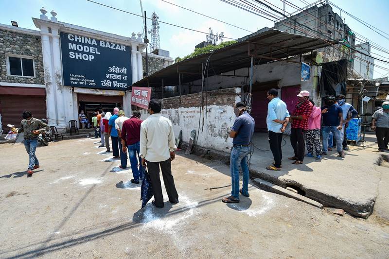 liquor shops open in delhi, liquor shops in delhi, liquor shop open in lockdown, delhi liquor shop, delhi liquor shop open date, delhi liquor news, delhi liquor shop open list, delhi liquor shop open, delhi liquor shop list, delhi liquor shop