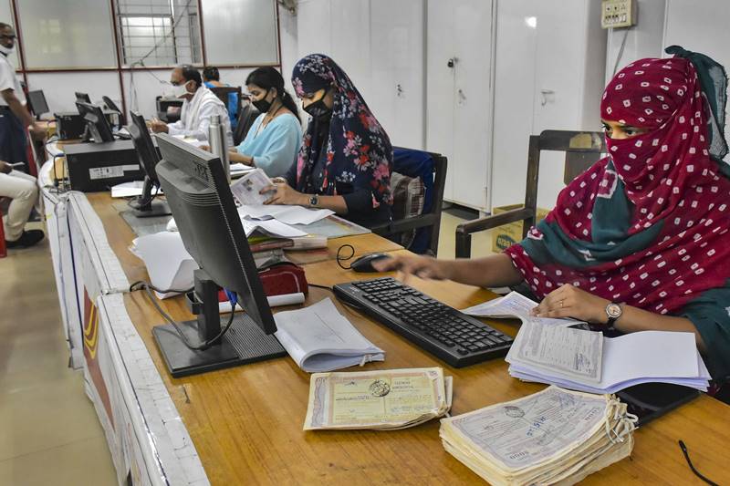 Coronavirus India, Coronavirus, India Lockdown, Coronavirus Lockdown, Lockdown 3.0, covid19, delhi, liquour shop open, liquor shops open in delhi, liquor shops in delhi, lockdown images
