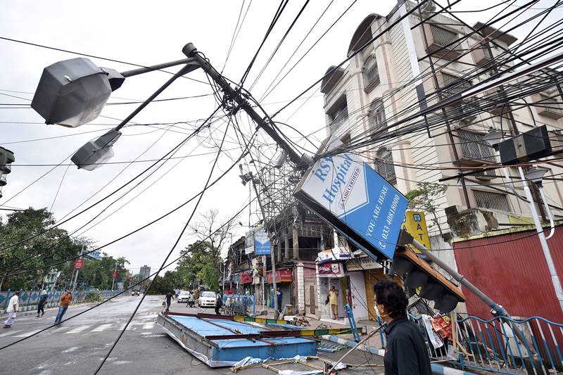 Amphan Cyclone images, india Cyclone photos