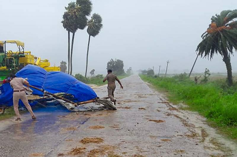 Amphan Cyclone images, india Cyclone photos