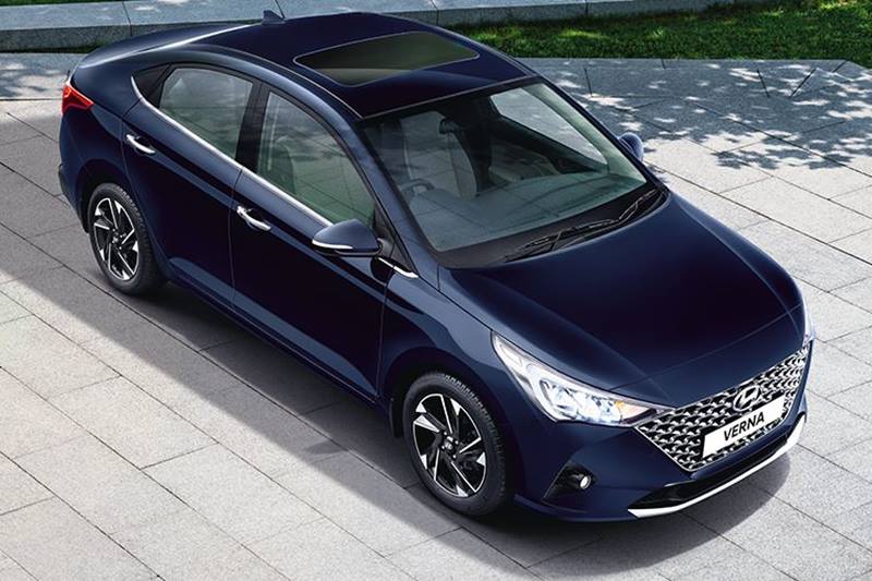 There are some additional services for customers who own Android Wear and Tizen smartwatches. These are Remote Control functions, Vehicle Status Information, and Vehicle Alerts. The new Verna will come with 3-year/unlimited km or 4-year/60,000km or 5-year/50,000 km. Hyundai is also offering the 3 years of road-side assistance, Blue Link Subscription and Map Updates along with 15th Day Home Visit.