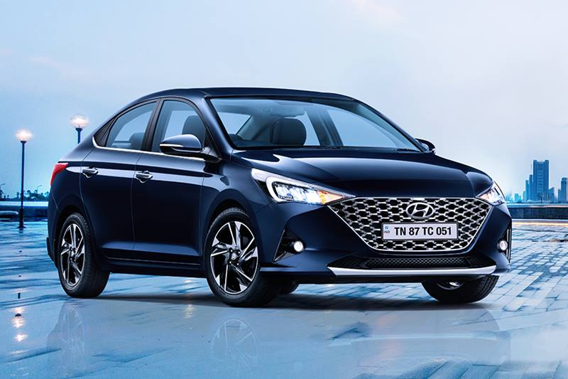 Hyundai India recently launched the 2020 Verna which is now the only Internet-connected mid-size sedan in the country. It'll come with three engine options and a total of nine variants. Prices start from Rs 9,30,585 (ex-showroom) and extend to Rs 15,09,900 (ex-showroom). The car has been updated inside and out with the addition a long list of features, several of which are segment-first.