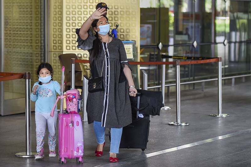 flights resume, flights india, domestic flights india coronavirus, domestic flight news, domestic flights, domestic flights news india, domestic flights mumbai airport, domestic flights from mumbai
