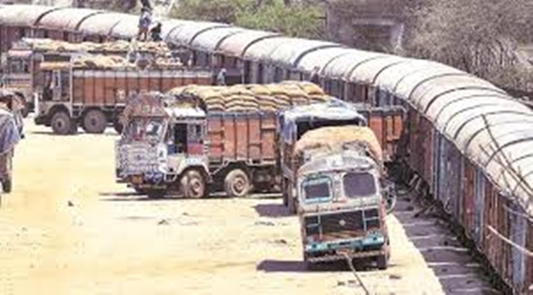 Covid package: Centre bites the bullet, whittles down EC Act to ease inter-state farm trade