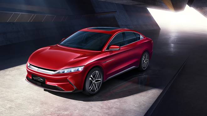 Chinese BYD Han electric car unveiled: Tesla Model S rival boasts 605km range and artificial intelligence