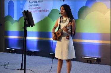 Renata Flores, rap artist, peru language, ancient Quechua language, Michael Jackson, quechua language, who is renata flores
