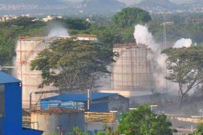 Visakhapatnam Gas Leak, Visakhapatnam Gas Leak death toll, chemical gas leakage at vizag, LG polymers in vizag, Andhra Pradesh, LG Polymers industry,latest news on visakhapatnam gas leak