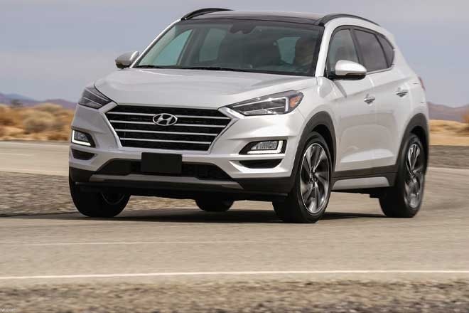 Hyundai Motor India has rolled out 200 cars on the first day of production restart at its Sriperumbudur plant near Chennai.