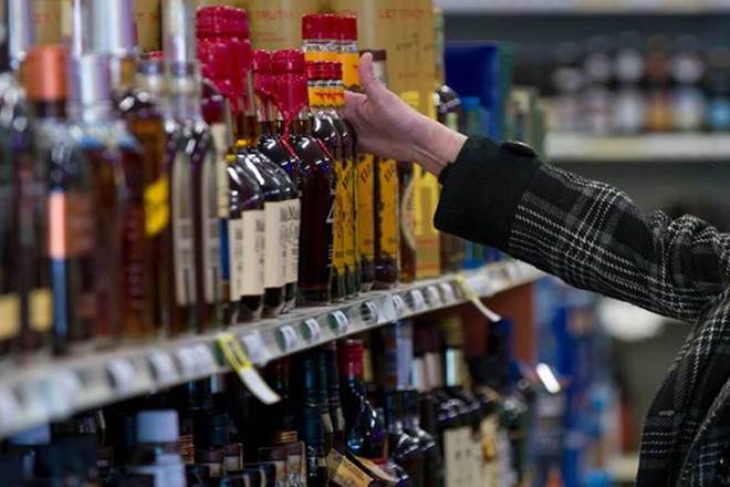 Maharashtra mulls home delivery of liquor amid fear of coronavirus
